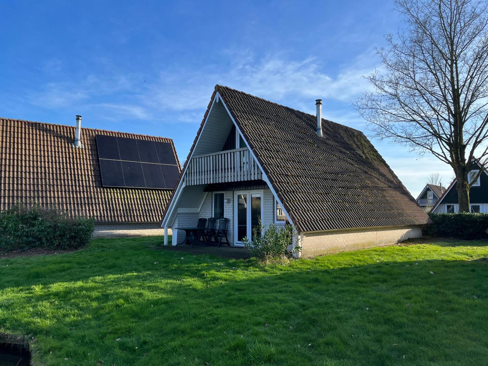 Vakantiepunt 142 - Moderne Vakantiewoning Aan Het Water! Gramsbergen エクステリア 写真